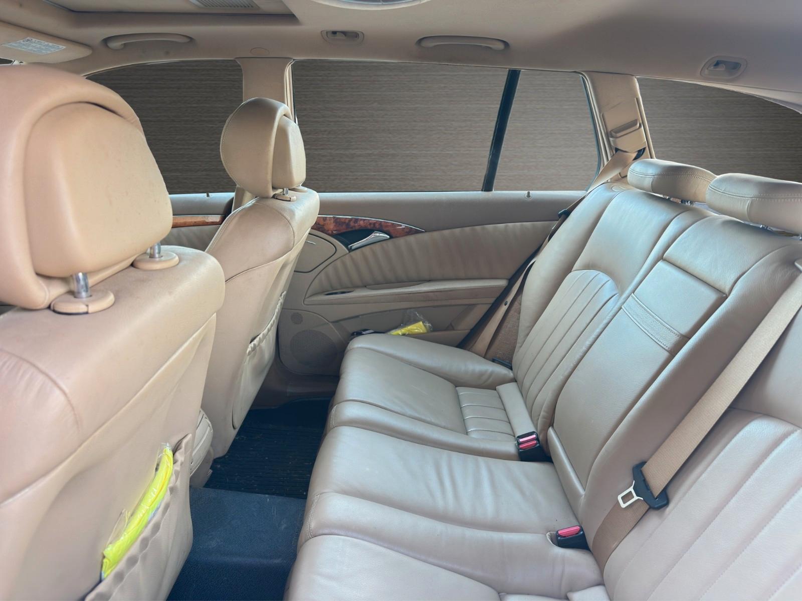 Mercedes-Benz E200 2008 — photo 14