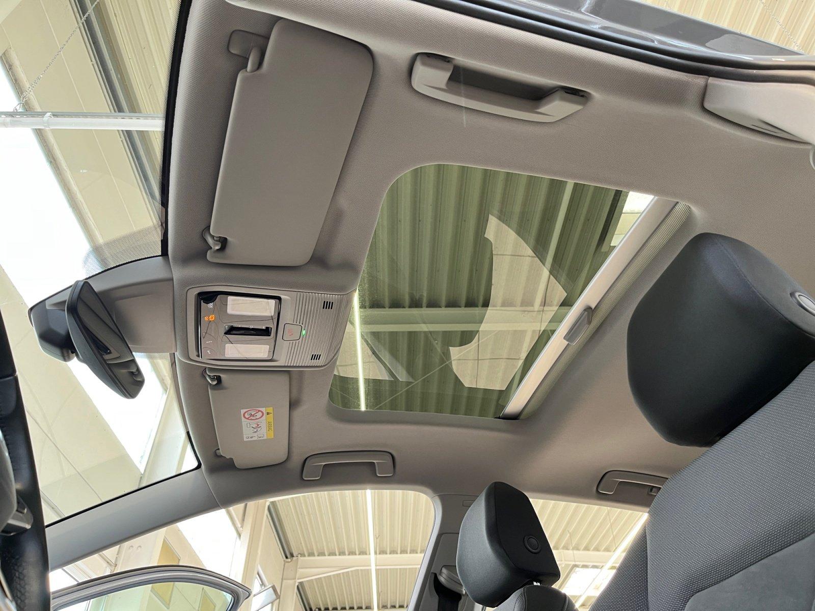 Volkswagen Golf VIII Style 2.0 TSI DSG ACC Kamera Navigatio, миниатюра 16
