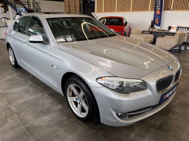 BMW 525d Lim. Aut.*NAVI*PDC*SHZ*STARTSTOP*VOLLLEDER*