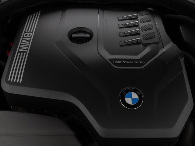 BMW 330, 2022 — 19