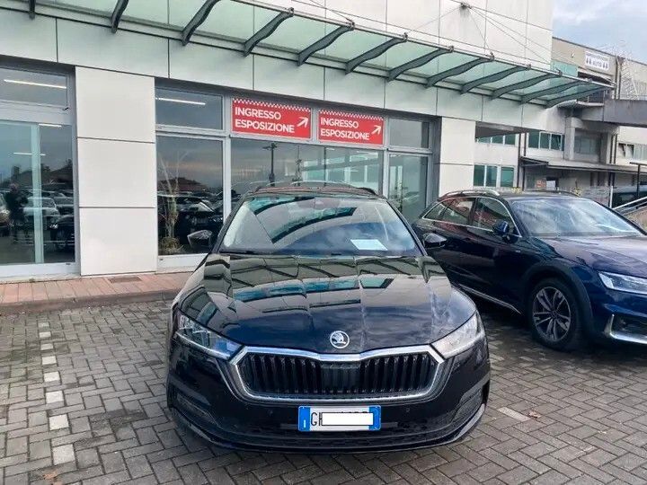 Skoda Octavia 2.0 TDI EVO SCR Wagon Ambition imagem 2