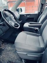 Volkswagen T5 Caravelle lang, alrad - schwarze Volkswagen T5 Caravelle