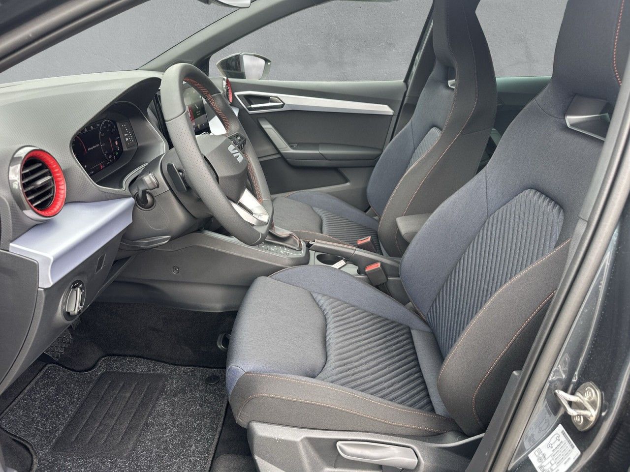 Fahrzeugabbildung SEAT Ibiza FR Black Edition 1.0 TSI DSG