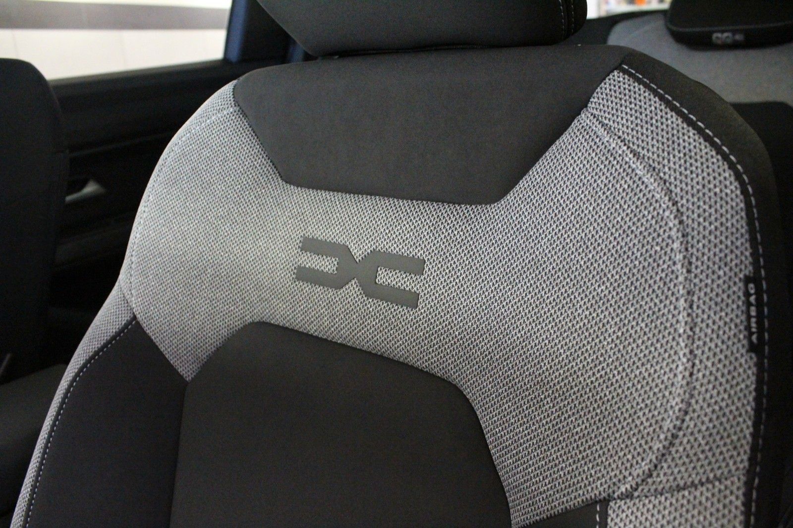 Fahrzeugabbildung Dacia Bigster Hybrid 155 Journey*Winter-Plus-Paket*