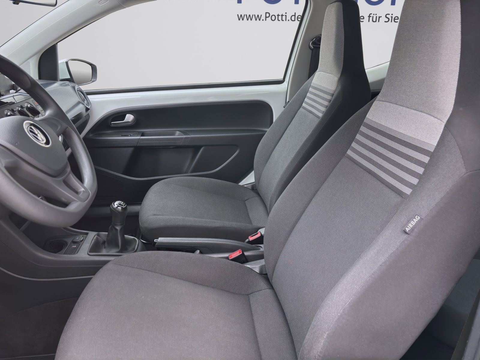 Volkswagen up! - Bild 9