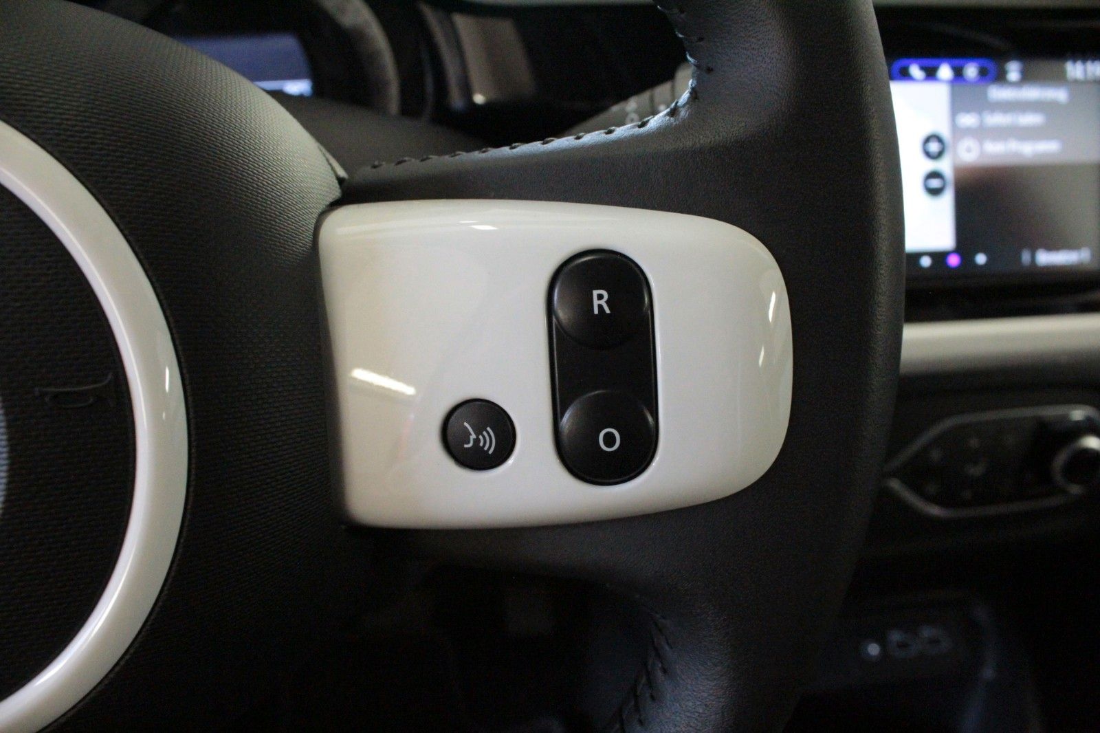 Fahrzeugabbildung Renault Twingo E-Tech 100% elektrisch*einer der letzten*