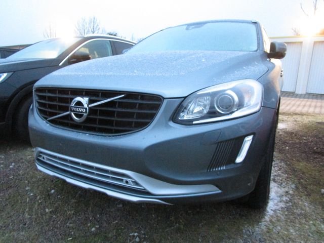 Volvo XC 60  Summum AWD,Xenon,AHZV,Navi, Leder