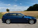 BMW 530d xDrive Touring A Luxury Line Luxury Line - BMW 530 Gebrauchtwagen in Stuttgart