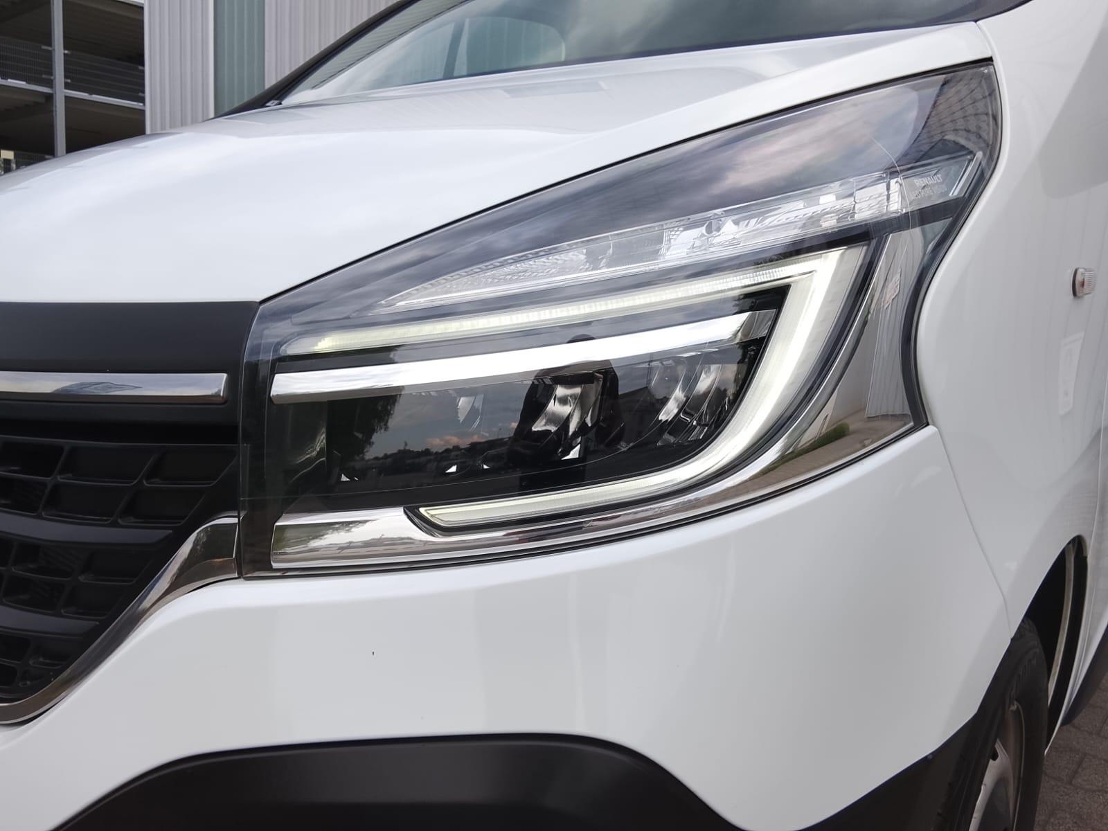 Renault Trafic L1H1 2,8t Komfort 2x Sortimo Regal C-LED, миниатюра 5