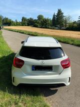 Mercedes-Benz A 180 AMG Line AMG Line - Mercedes-Benz A 180 in Stuttgart
