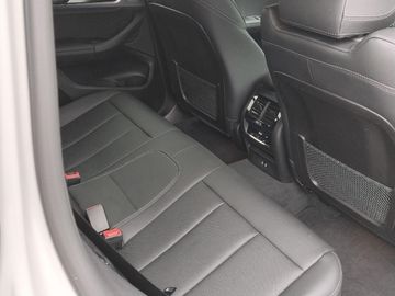 BMW X4 xDrive20i M Sportpaket Head-Up HiFi DAB LED