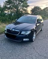 Skoda Superb 1.6 TDI mit Leder-Vollausstat... - Skoda Superb mit Diesel-Antrieb: V6