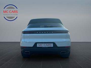 Porsche Cayenne - 3