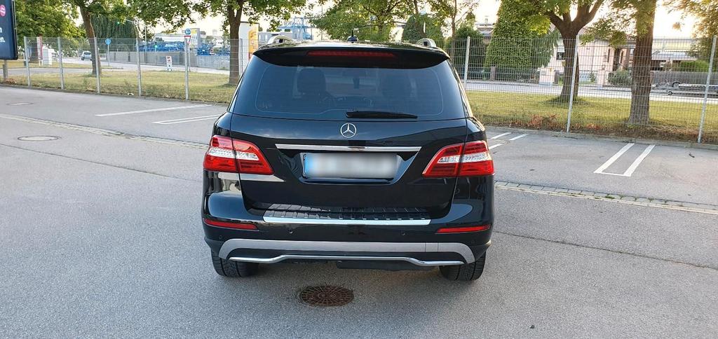 Mercedes-Benz ML 250