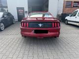 Ford Mustang  3.7L V6 - Ford Mustang: Coupe