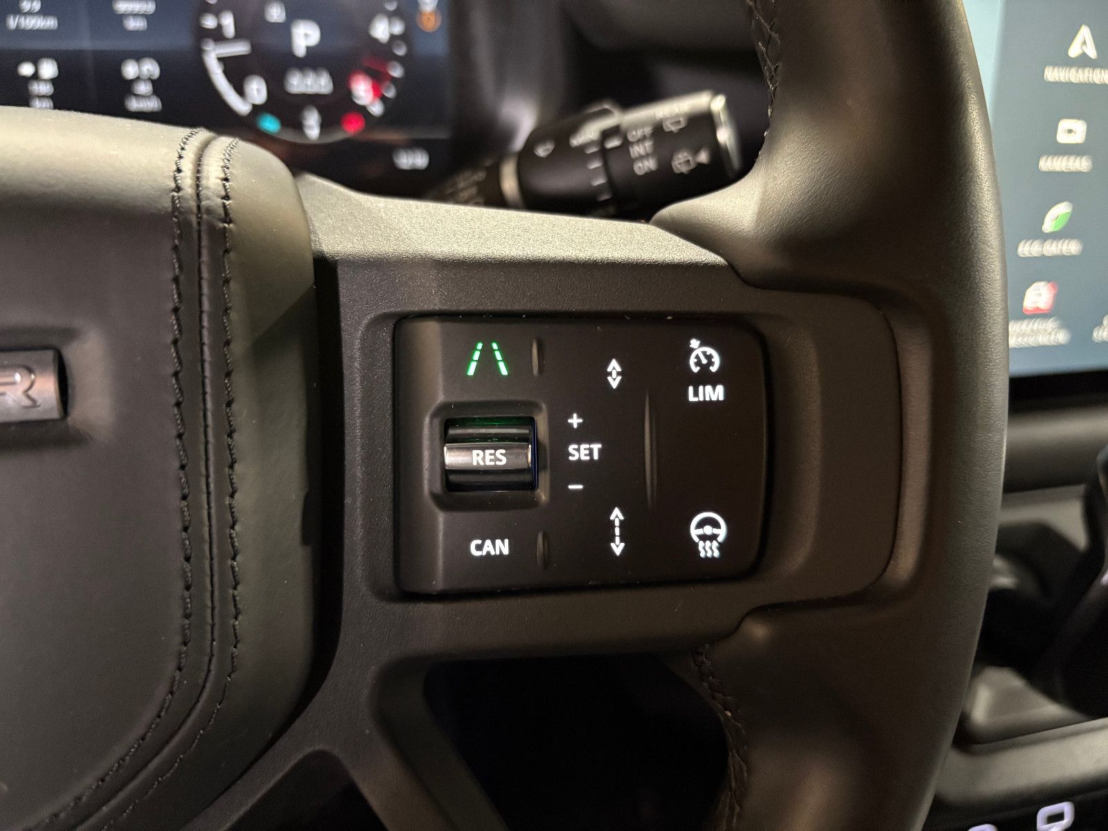Fahrzeugabbildung Land Rover Defender 110 X-Dynamic HSE/PANO/360°/AHK/APPLE/