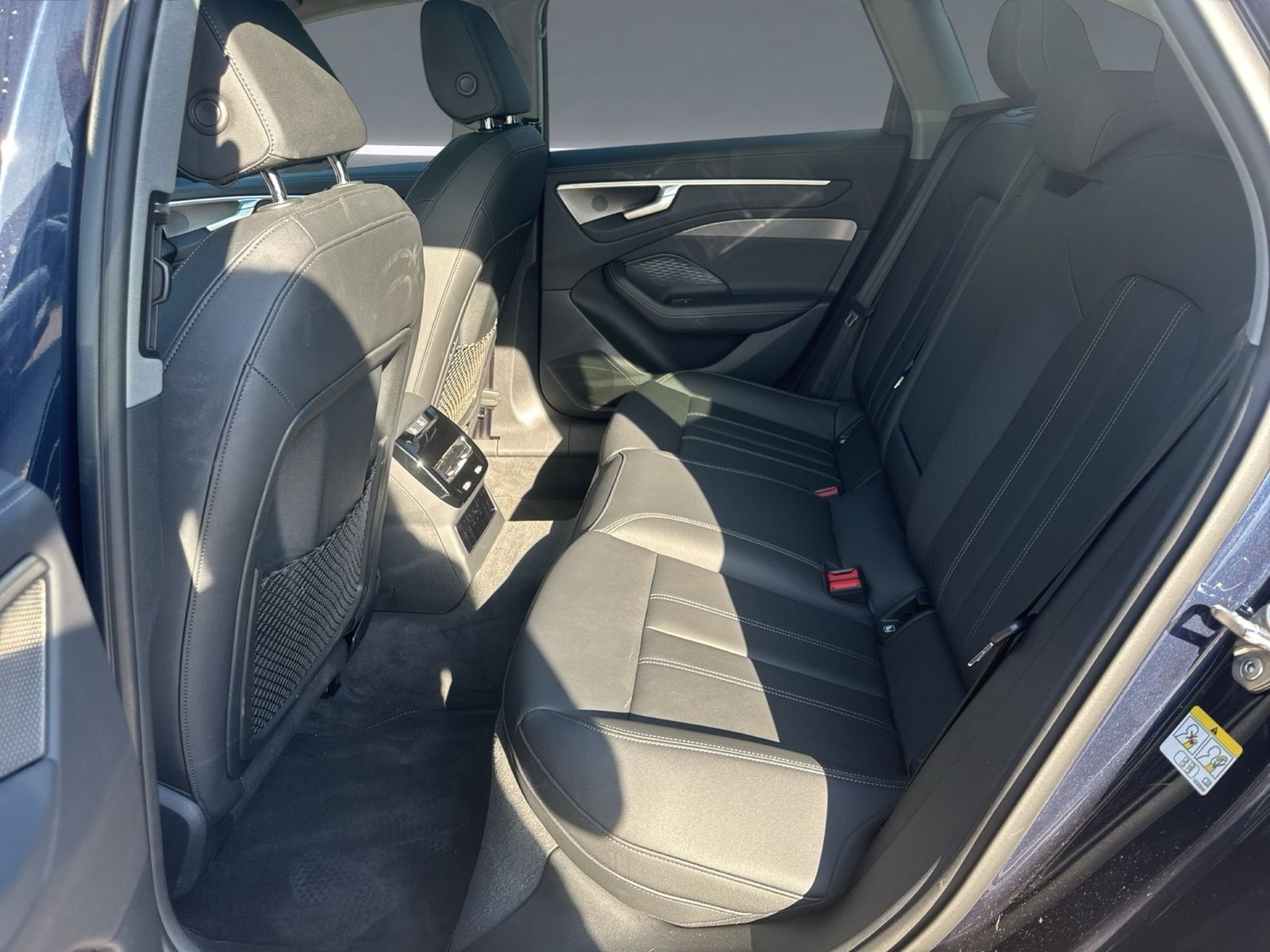 Audi A6 - Bild 15