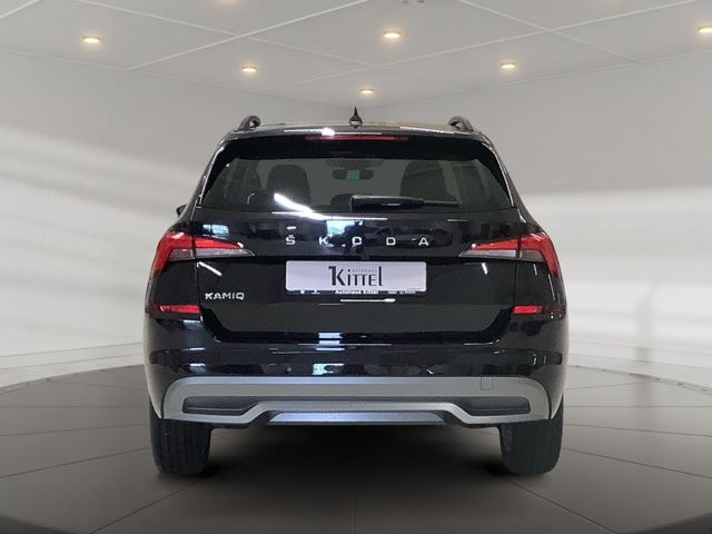 Kamiq Tour 1,5 TSI NAVI PDC KLIMAAUTO SH ALU