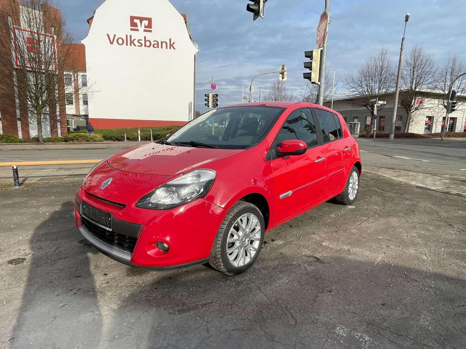 Renault Clio *NAVI*KLIMA*ISOFIX*98000 TKM*TÜV/AU 02/2028