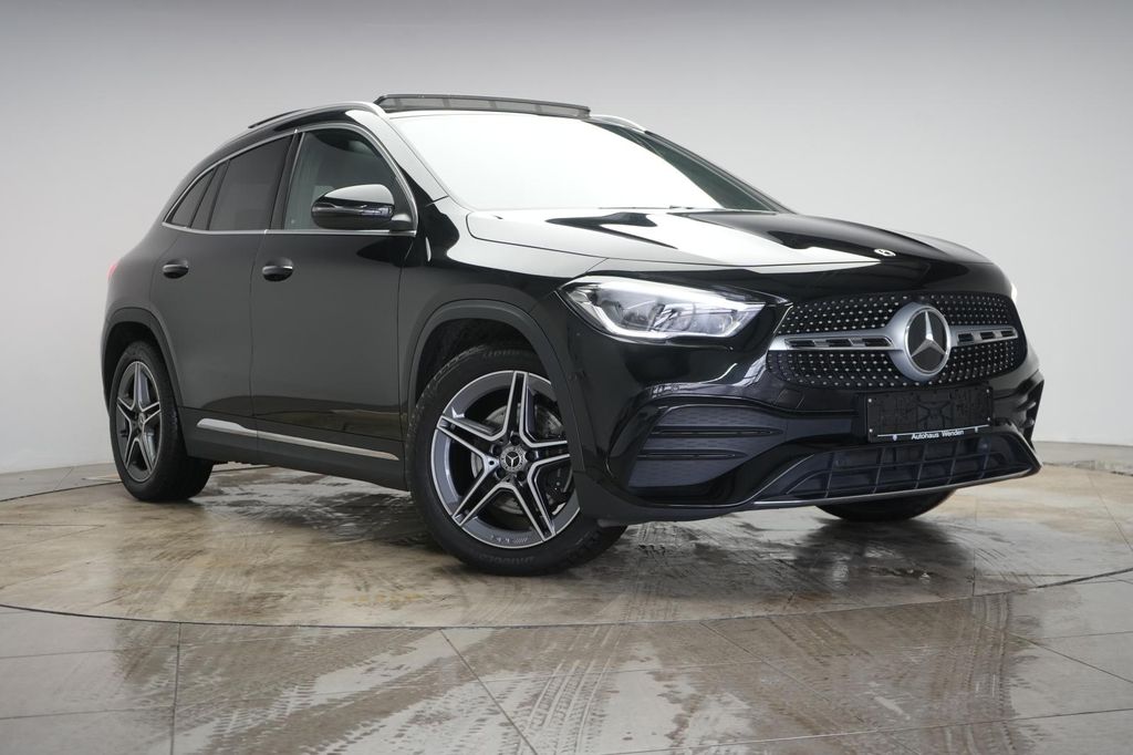 Image of Mercedes-Benz GLA 220
