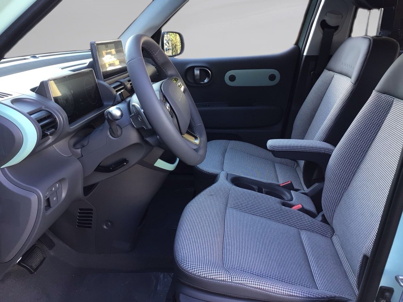 Fahrzeugabbildung Hyundai INSTER LOUNGE SHZ*LHZ*NAVI*CARPLAY*USB*