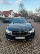 BMW 740xd g 11 Top Zustand sehr gute Ausst... - BMW 740 in Bremen