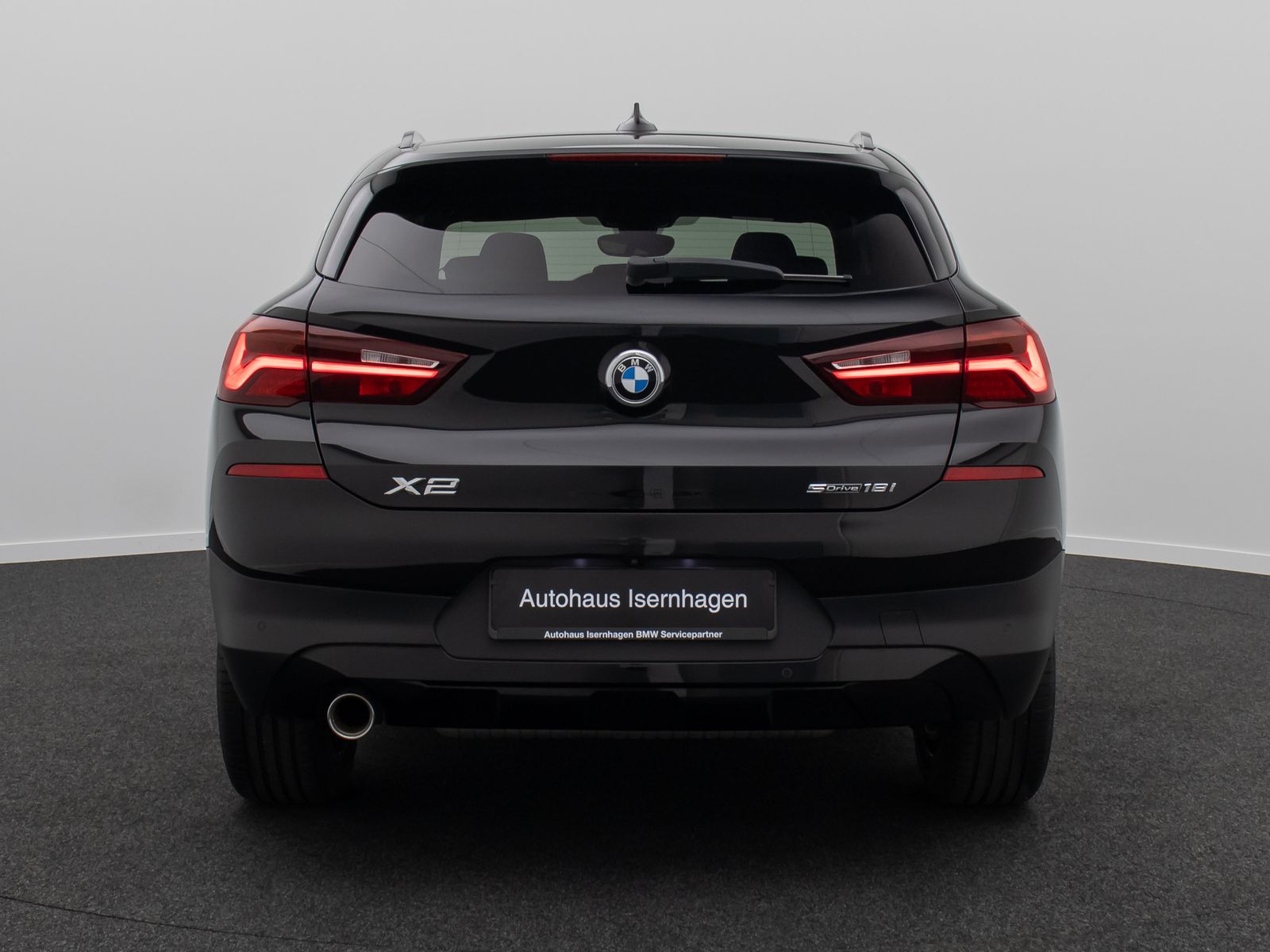 Fahrzeugabbildung BMW X2 sD18i Sport HiFi Kamera DAB Panorama 18Zoll