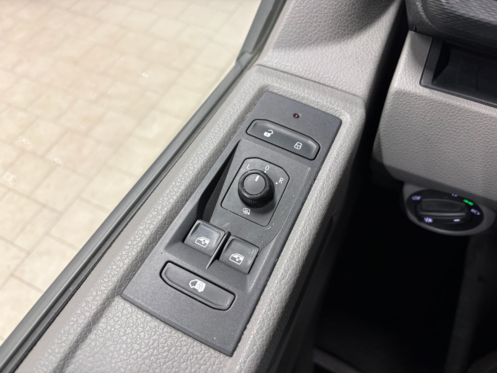 T6.1 Transporter EcoProfi 2.0 TDI LED RFK