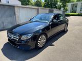 Mercedes-Benz E 200 d Autom Taxi 