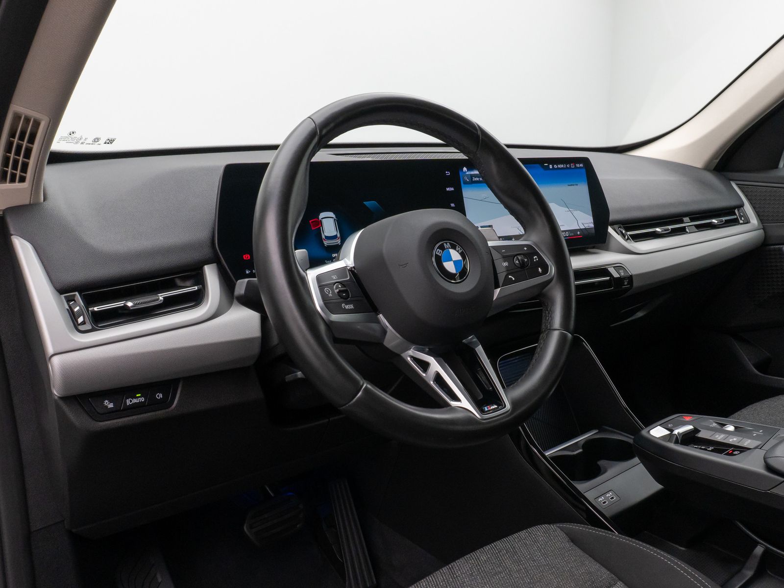 Fahrzeugabbildung BMW X1 sD18i Kamera CockPit+ DAB DrivingAssist LED