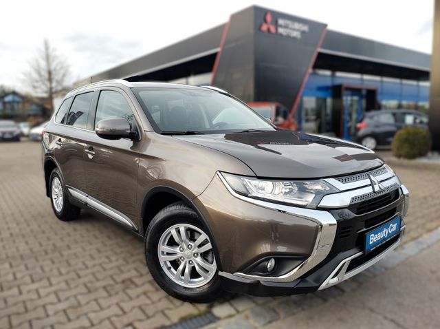 Mitsubishi Outlander 2.0 Active M/T 2WD *NAVI*KAMERA*