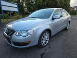 Volkswagen Passat 1.6 FSI Comfortline - Volkswagen Passat aus 2006: Comfortline
