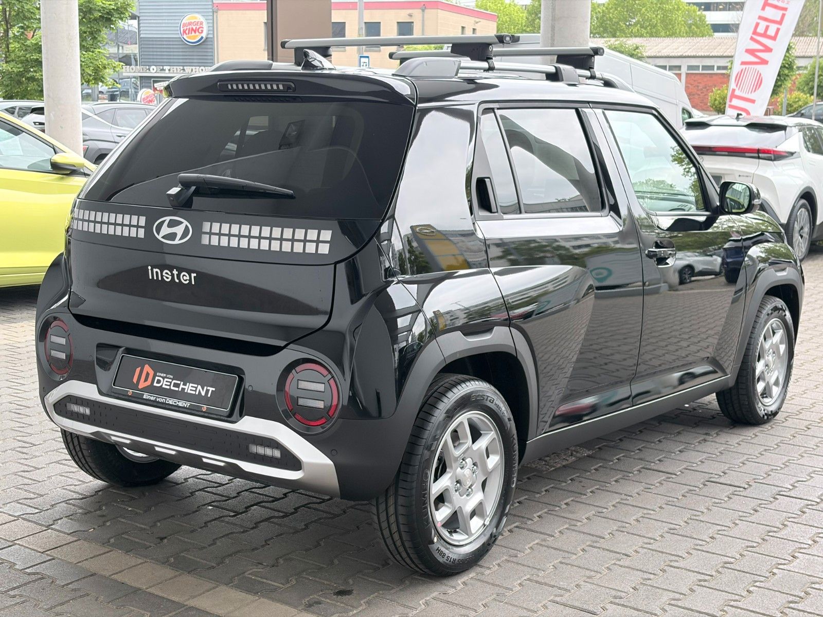 Fahrzeugabbildung Hyundai Inster Elektro FWD 85 kW Trend KlimaA,Navi,SHZ