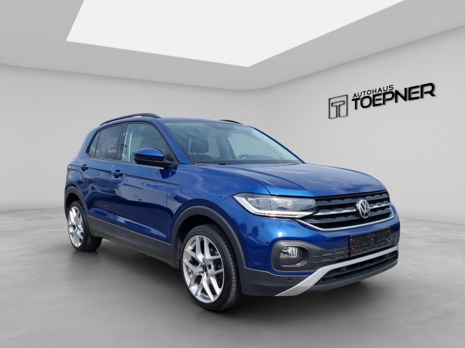 Fahrzeugabbildung Volkswagen T-Cross Life 1,0 TSI DSG Navi Kamera