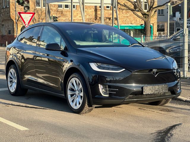 Tesla MODEL X 90D PERFORMANCE+7SITZER+AHK