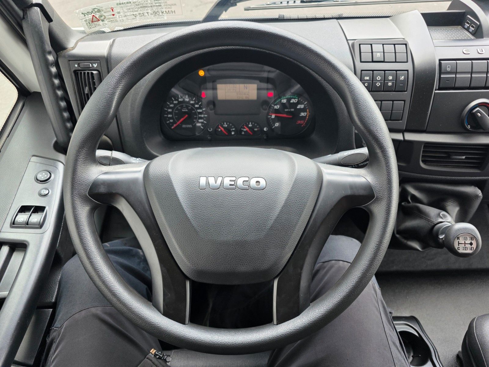 Fahrzeugabbildung Iveco Eurocargo ML120E25 LBW Palfinger 1.500kg