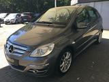 Mercedes-Benz B 160/Autom/52Tkm/Navi-Bluetooth/Tempo/Sitzh/PDC - Mercedes-Benz B 160 Gebrauchtwagen