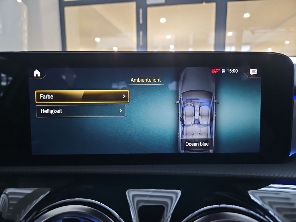 Fahrzeugabbildung Mercedes-Benz A 200 AMG Distronic+ AHK LED SHZ Sport Ambie.