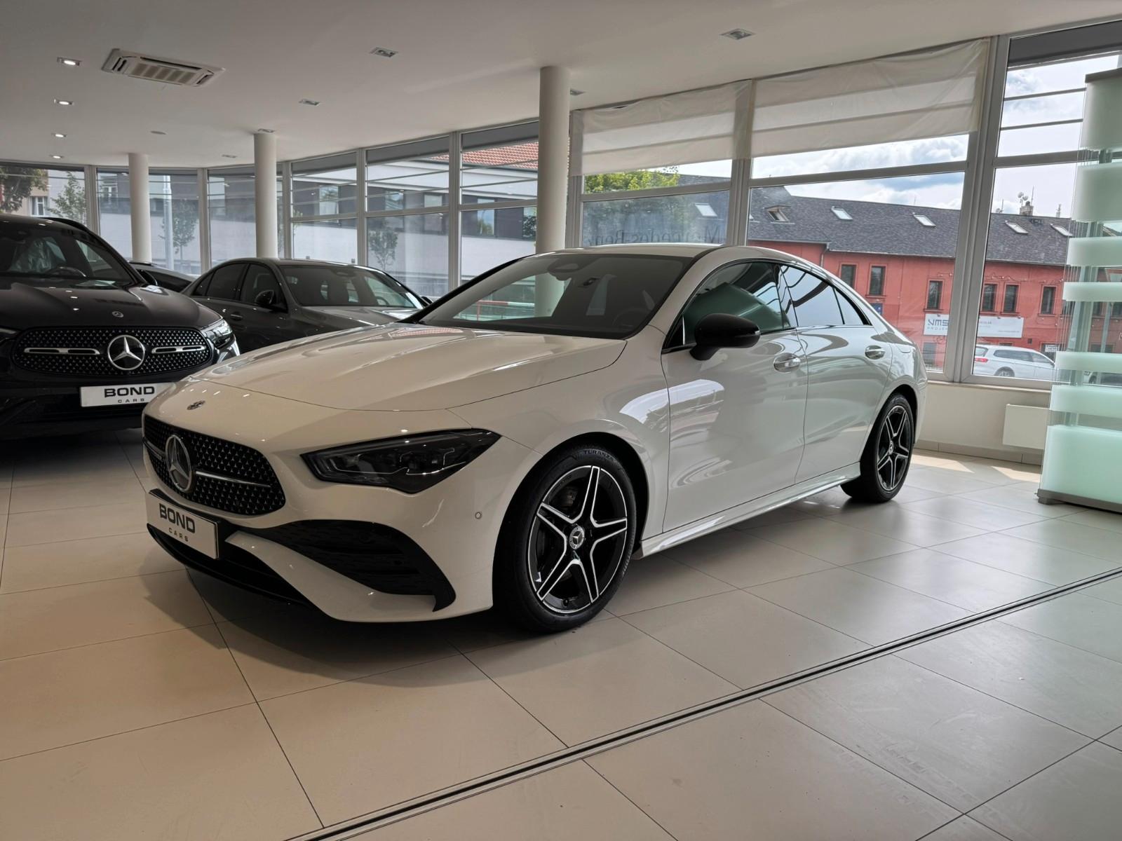 Mercedes-Benz CLA 200 d/AMG/NIGHT/DISTRONIC/TOP