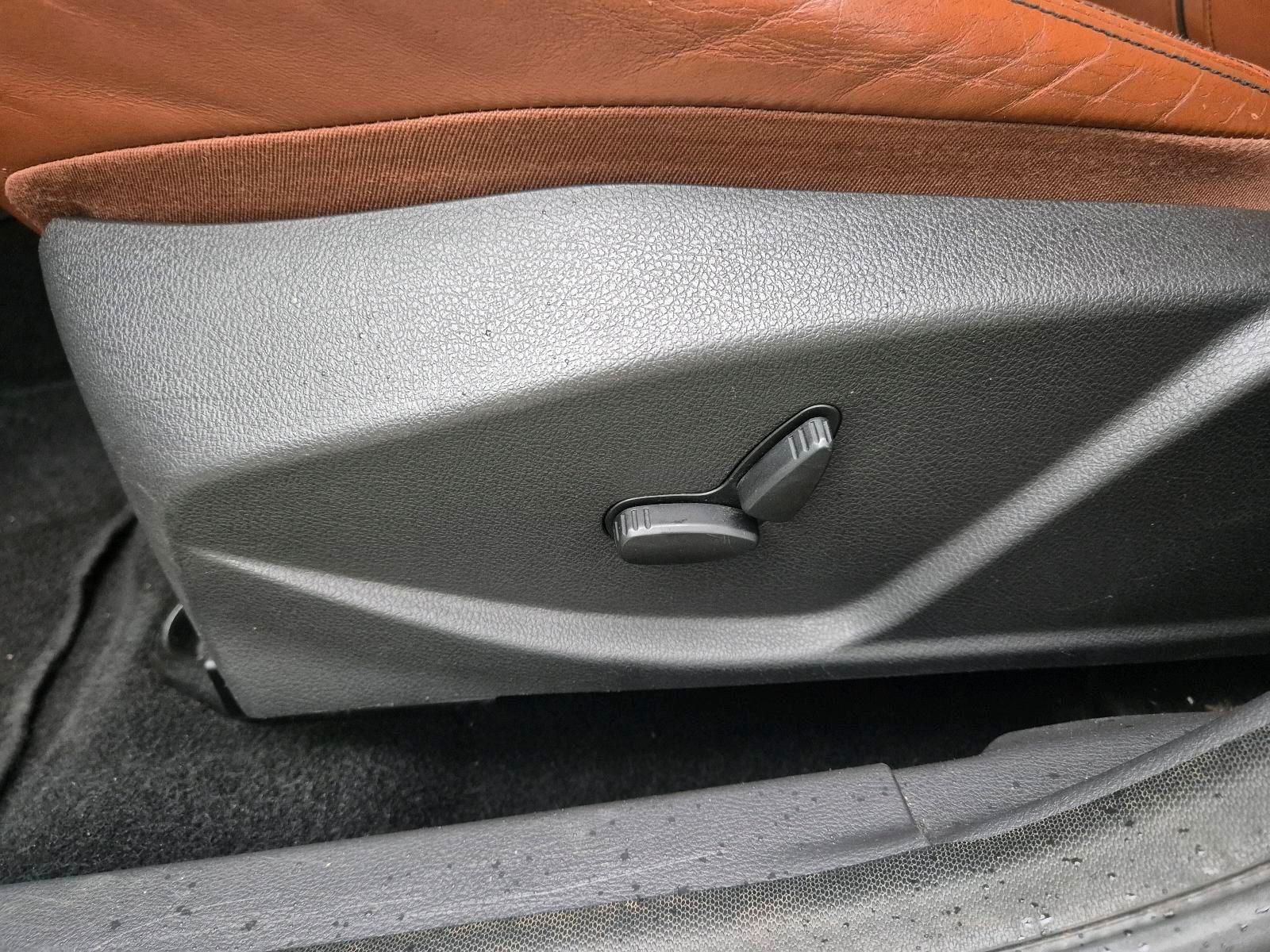 Ford Focus 2013 — photo 11