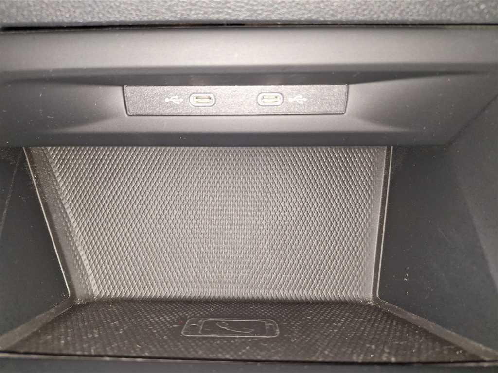 Volkswagen Golf Variant Life 2.0 TDI DSG Navi Winterpaket