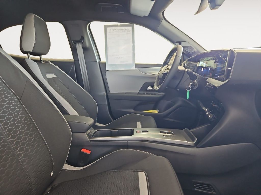 Fahrzeugabbildung Opel Mokka 1.2 DI Turbo Hybrid 48V AT Edition (B/B)