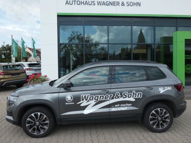 Skoda Karoq Tour*Panorama*AHK*Matrix ! AKTIONSPREIS !