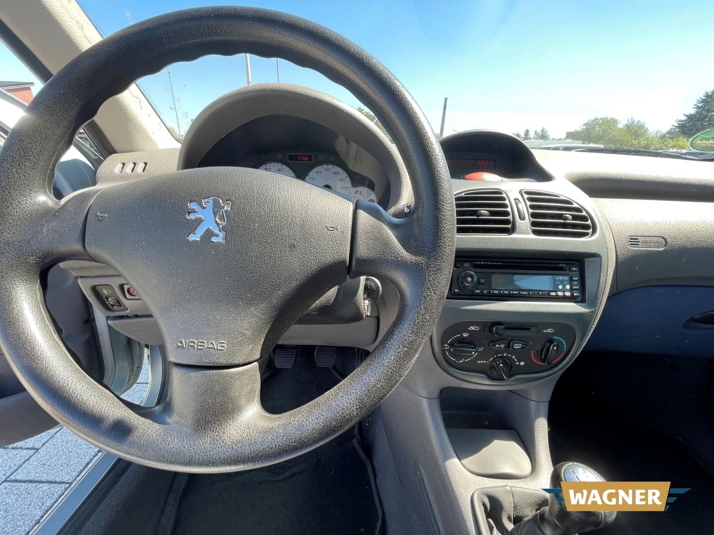 Fahrzeugabbildung Peugeot 206 Filou Klimaanlage HU/AU 07/2026