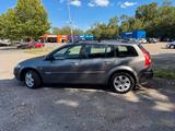 Renault Megane 2.0/Scheckheft/Tüv03.2027 - Renault Megane mit Benzin-Antrieb: Kombi, 2.0