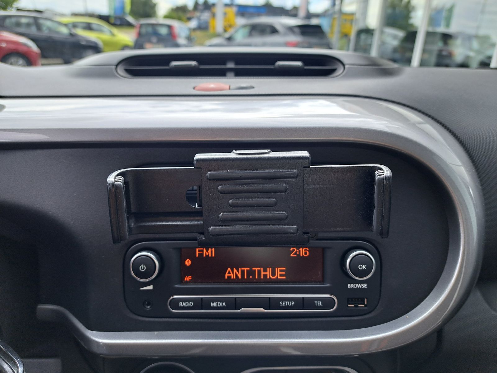 Fahrzeugabbildung Renault Twingo GT TCe 110 PS TEIL-LEDER SITZHEIZUNG ALU