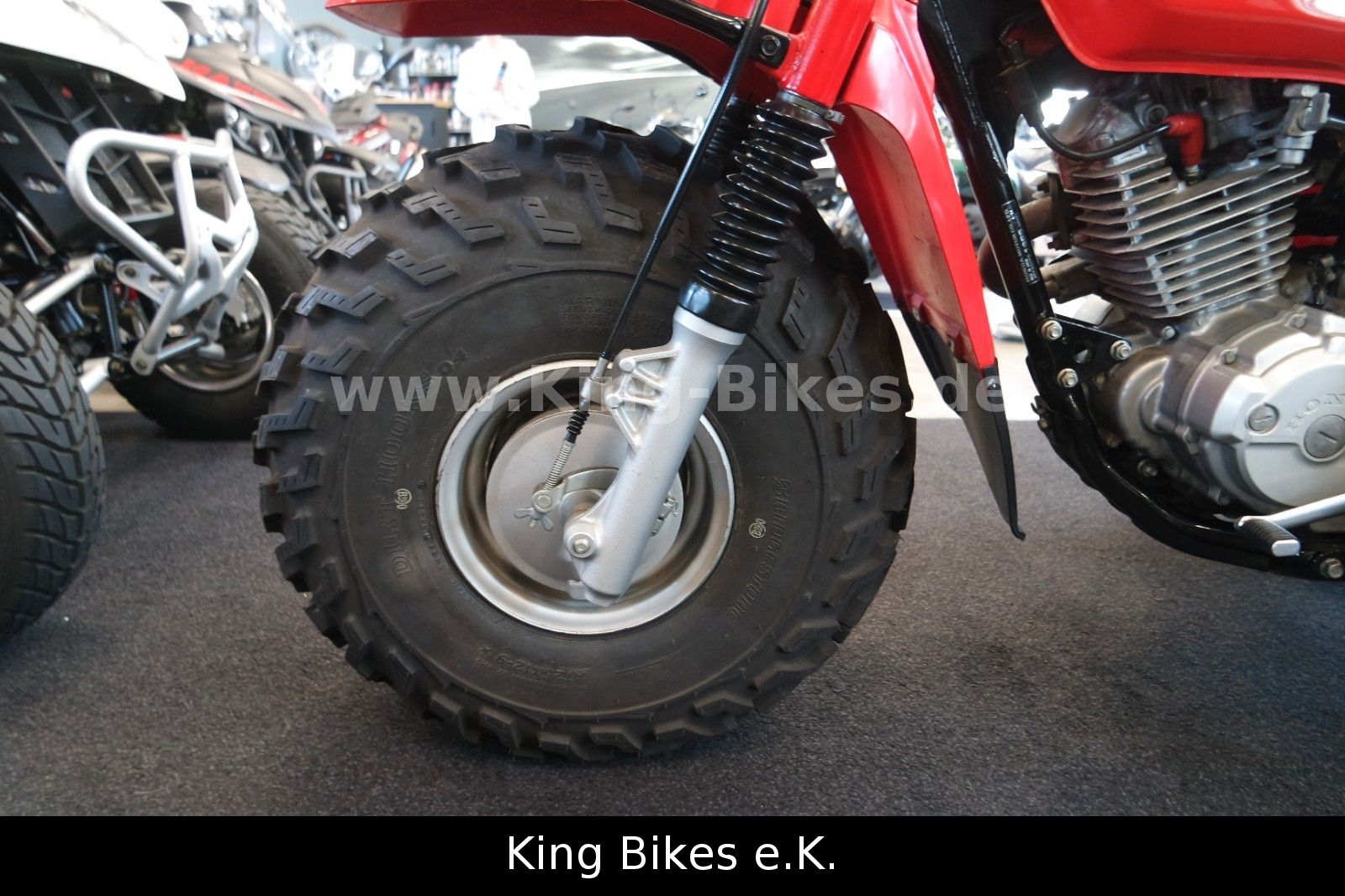 Fahrzeugabbildung Honda ATC 250 - "Big Red Trike" - 795 km  -Bud Spencer
