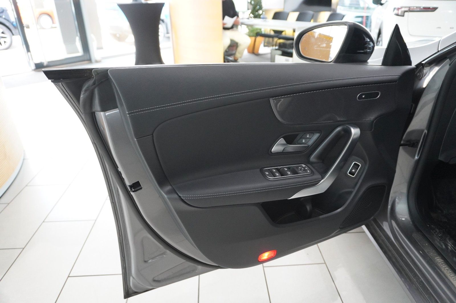 Fahrzeugabbildung Mercedes-Benz CLA SB 250e PHEV PROGESSIVE NAVI/LED/KAMERA/DAB+