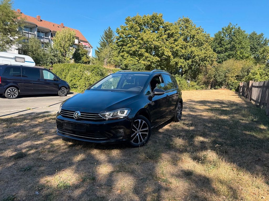 Image of Volkswagen Golf Sportsvan