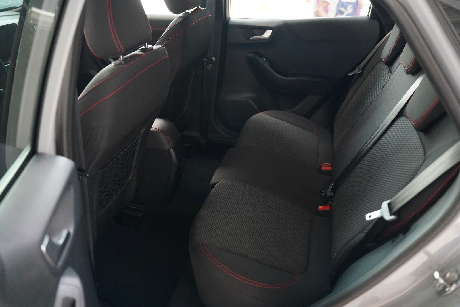 Fahrzeugabbildung Ford Puma ST-Line